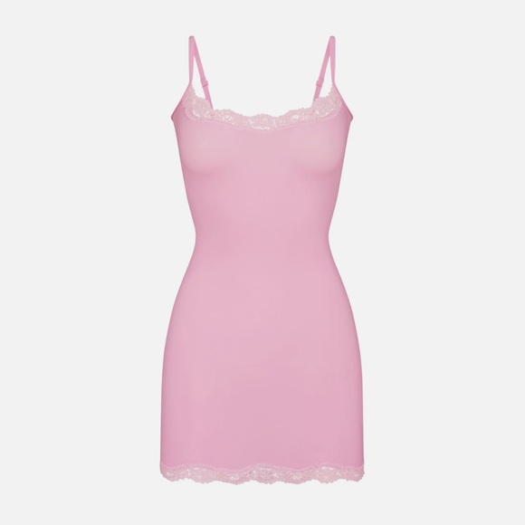 SKIMS Other - Skims Valentine’s day lace slip dress